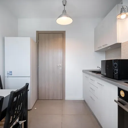 A Away - Politehnica Park - Grozavesti Business Campus