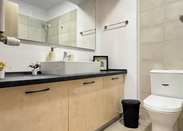 A Away - Politehnica Park - Grozavesti Business Campus Apartment