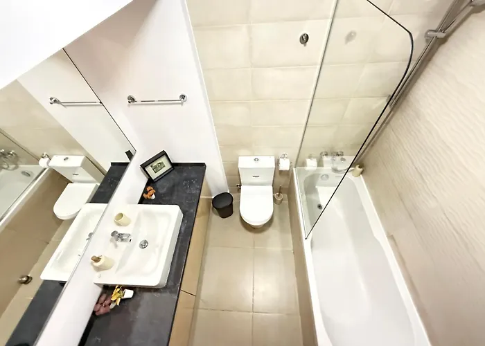 A Away - Politehnica Park - Grozavesti Business Campus * Bucharest