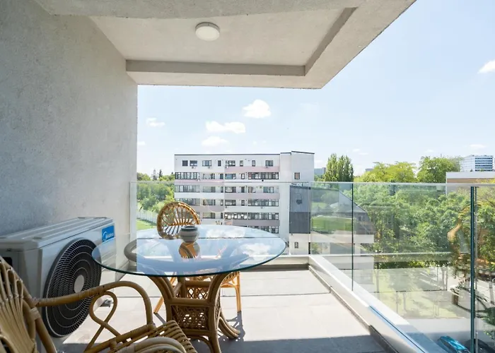 A Away - Politehnica Park - Grozavesti Business Campus Bukurešť