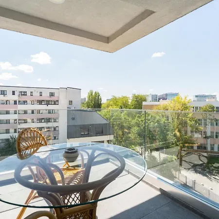 A Away - Politehnica Park - Grozavesti Business Campus Bucarest